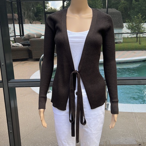 COS Brown 100% Wool Sweater Cardigan. Size XS - Picture 3 of 7